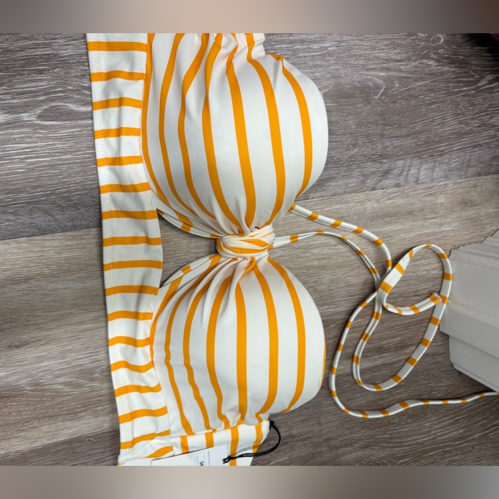 NWT-Bathing Suit Top